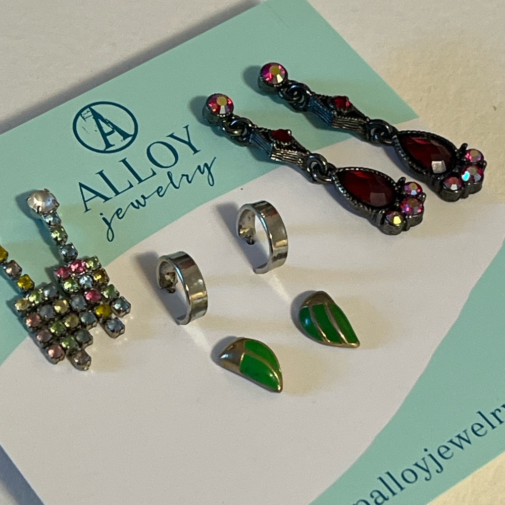 021 Multicolor Earring Set - Picture 2 of 2